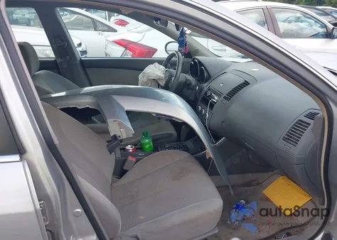 2006 Nissan Altima 2.5 S z USA, uszkodzony, nr VIN 1N4AL11D76C203161